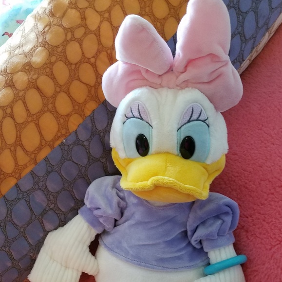 Scentsy Disney Buddy NIB - Picture 2 of 4